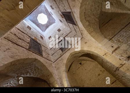 Vue intérieure de la Citadelle de Qaitbay à Alexandrie, Egypte Banque D'Images