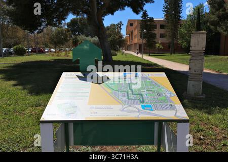 ALICANTE, ESPAGNE - 16 AVRIL 2025 : carte du campus de l'Université d'Alicante (Universidad de Alicante), université publique en Espagne. Banque D'Images