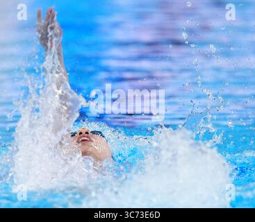 Singapour. 1er août 2025. Peng Xuwei, de Chine, participe à la demi-finale féminine du 200 m dos aux Championnats du monde de natation à Singapour, le 1er août 2025. Crédit : Wu Zhizun/Xinhua/Alamy Live News Banque D'Images