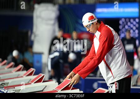 Singapour. 1er août 2025. Ji Xinjie, de Chine, est vu avant la finale masculine du relais 4x200m nage libre aux Championnats du monde de natation à Singapour, le 1er août 2025. Crédit : Xia Yifang/Xinhua/Alamy Live News Banque D'Images