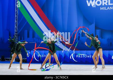 Milan, Italie. 20 juillet 2025. L'équipe du groupe de Chine est vue lors de la finale de la Coupe du monde FIGS de gymnastique rythmique 2025 Milan au Forum Unipol. (Photo de Fabrizio Carabelli/SOPA images/Sipa USA) crédit : Sipa USA/Alamy Live News Banque D'Images
