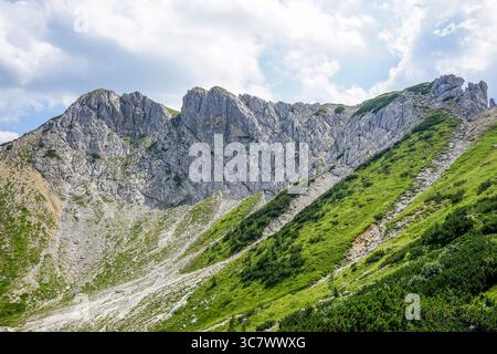 Pic de Viševnik du nord, Slovénie Banque D'Images