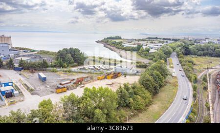 Vue aérienne par drone de Rover Way, Tremorfa, Cardiff, montrant Celsa Steelworks, Steel 7 et East Moors zone industrielle, pays de Galles du Sud, Royaume-Uni : Phillip Roberts Banque D'Images
