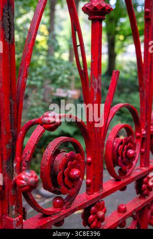 Un détail des portes originales de Strawberry Field à Liverpool, Royaume-Uni - rendu célèbre par la chanson du même nom par les Beatles. Banque D'Images