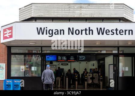 West Coast main Line - WGN - Wigan North Western Railway station, Wallgate, Wigan, Lancashire, Angleterre, ROYAUME-UNI 2025 Banque D'Images