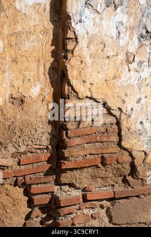 12 novembre 2018, San Pablo Villa de Mitla, Oaxaca, Mexique : ruines d'une hacienda coloniale espagnole construite en 1584 à Xaaga, Oaxaca, Mexique. Ancienne hacienda de Maria Colon de la Cueva, arrière petite-fille de Christophe Colomb. (Crédit image : © Jon G. Fuller/VW pics via ZUMA Press Wire) Banque D'Images