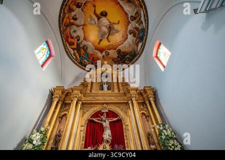 11 décembre 2018, San Antonino Castillo Velasco, Oaxaca, Mexique : le retable et la peinture de plafond dans l'église de San Antonino Obisbo à San Antonino Castillo Velasco, Oaxaca, Mexique, construit les années 1600 (Crédit image : © Jon G. Fuller/VW pics via ZUMA Press Wire) Banque D'Images