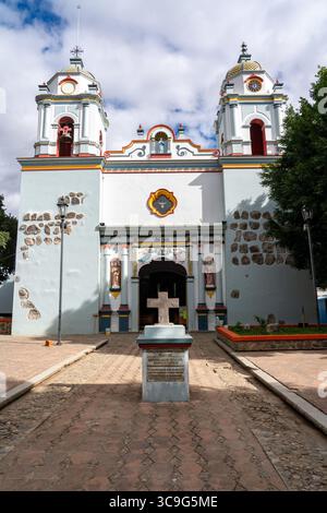 11 décembre 2018, San Antonino Castillo Velasco, Oaxaca, Mexique : L'église paroissiale de San Antonino Obisbo, ou Saint Antoine de Padoue, construite à San Antonino Castillo Velasco, Oaxaca, Mexique les années 1600 (Crédit image : © Jon G. Fuller/VW pics via ZUMA Press Wire) Banque D'Images