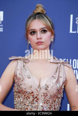 9 octobre 2022, Londres, Royaume-Uni : Aimee Lou Wood assiste à la première britannique ''Living'' lors du 66e Festival du film de Londres BFI au Southbank Centre à Londres. (Crédit image : © Fred Duval/SOPA images via ZUMA Press Wire) Banque D'Images