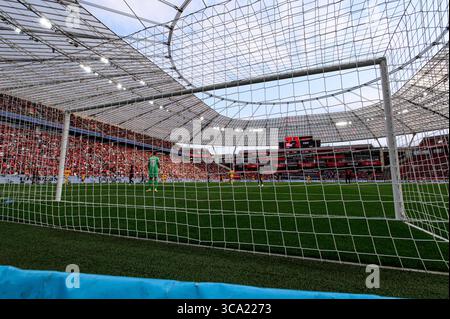 LEVERKUSEN, ALLEMAGNE - 5 AOÛT 2025 : Mark Flekken - le match amical Bayer 04 Leverkusen vs Pisa SC à BayArena. Banque D'Images