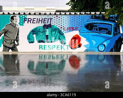Lieu d'apprentissage et de mémoire : camp d'accueil d'urgence de Giessen, Allemagne. Banque D'Images