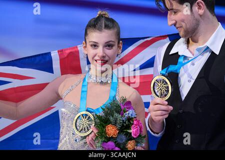 10 décembre 2022, Turin, Italie : Anastasia Golubeva et Hektor Giotopoulos Moore d'Australie (Or) lors du Grand Prix ISU de patinage artistique final Turin à Palavela. (Crédit image : © Davide Di Lalla/SOPA images via ZUMA Press Wire) Banque D'Images