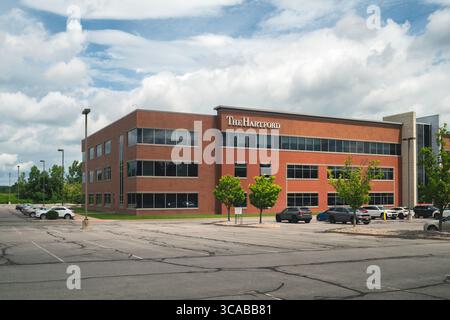 Clinton, NY - 25 juillet 2025 : The Hartford Insurance Co., connu sous le nom de Hartford Financial services Group, Inc, est un acteur majeur dans le secteur de l'assurance aux États-Unis Banque D'Images