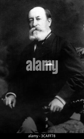 3 octobre 2022, États-Unis : Charles-Camille Saint-Saens (1835-1921), compositeur français, Portrait de trois quarts de longueur, Pierre petit, 1900 (crédit image : © JT Vintage/Glasshouse via ZUMA Press Wire) Banque D'Images