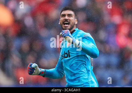 4 novembre 2023, PAMPELUNE, NAVARRE, ESPAGNE : Paulo Gazzaniga du Girona FC réagit lors du match LaLiga EA Sports entre CA Osasuna et Girona FC à El Sadar le 4 novembre 2023, à Pampelune, Espagne. (Crédit image : © Ricardo Larreina/AFP7 via ZUMA Press Wire) Banque D'Images