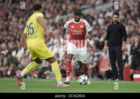 Noni Madueke d'Arsenal lors du match amical de pré-saison Arsenal vs Villarreal à Emirates Stadium, Londres, Royaume-Uni, 6 août 2025 (photo par Harvey Murphy/Actualités images) Banque D'Images