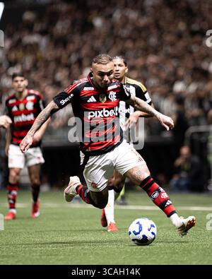 Belo Horizonte, Brésil. 07 août 2025. MG - BELO HORIZONTE - 08/06/2025 - BRAZIL CUP 2025, ATLETICO-MG x FLAMENGO - Cebolinha, joueur de Flamengo, lors du match contre Atlético-MG au stade Arena MRV pour le championnat de la Coupe du Brésil 2025. Photo : Mateus Dutra/AGIF crédit : AGIF/Alamy Live News Banque D'Images