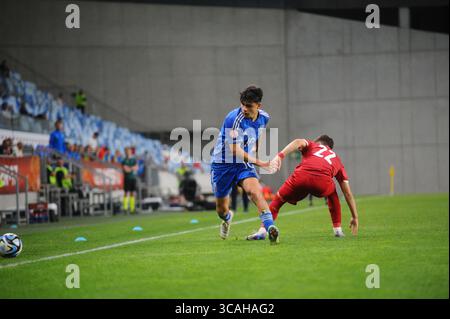 21 mai 2023, Budapest, Budapest, Hongrie : Veljko Jocic (22 ans) de Serbie et Marco Romano (10 ans) d'Italie s'attaquent au Championnat d'Europe des moins de 17 ans du Groupe B entre la Serbie et l'Italie (crédit image : © Balint Szentgallay/ZUMA Press Wire) Banque D'Images