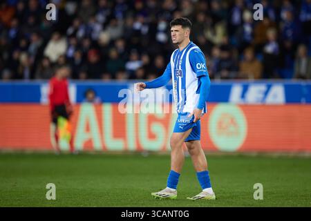 19 janvier 2024 : Javi Lopez de Deportivo Alaves réagit lors du match LaLiga EA Sports entre Deportivo Alaves et Cadix CF à Mendizorrotza le 19 janvier 2024 à Vitoria, Espagne. (Crédit image : © Ricardo Larreina/AFP7 via ZUMA Press Wire) Banque D'Images