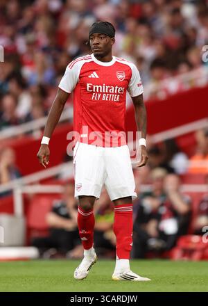 Londres, Royaume-Uni. 6 août 2025. Noni Madueke d'Arsenal lors du match amical de pré-saison Arsenal vs Villarreal à l'Emirates Stadium de Londres. Le crédit photo devrait se lire comme suit : David Klein/Sportimage crédit : Sportimage Ltd/Alamy Live News Banque D'Images