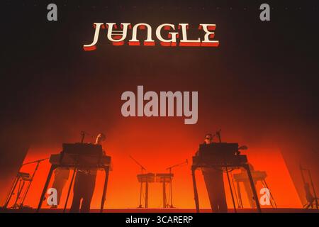 10 novembre 2023, Copenhague, Copenhague, Danemark : Copenhague, Danemark. 10 novembre 2023. Le groupe britannique et collectif de musique Jungle donne un concert au KB Hallen à Frederiksberg, Copenhague. (Crédit image : © Peter Troest/Gonzales photo via ZUMA Press) Banque D'Images