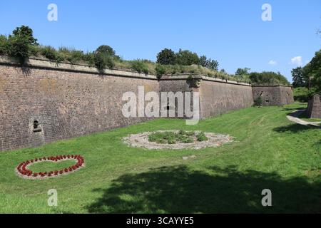 Anciens remparts, fortifications, ville de neuf-Brisach, département du Haut-Rhin, France Banque D'Images