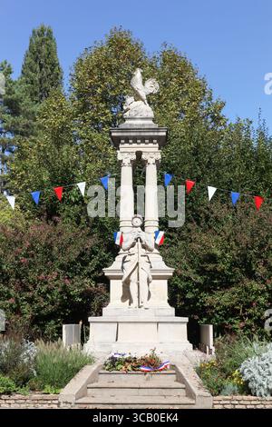 Mémorial de guerre à Belleville en Beaujolais, France Banque D'Images