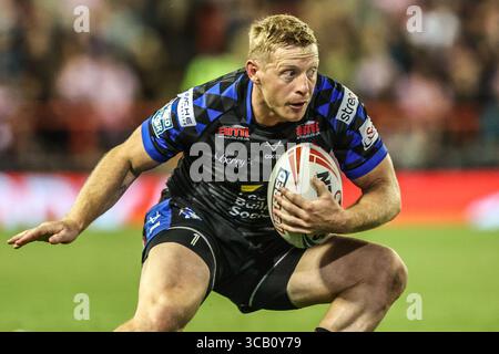 Leigh, Royaume-Uni. 07 août 2025. Lachlan Miller de Leeds Rhinos en action lors de la ronde 21 de Betfred Super League match Leigh Leopards vs Leeds Rhinos au Leigh Sports Village, Leigh, Royaume-Uni, le 7 août 2025 (photo par Alfie Cosgrove/News images) à Leigh, Royaume-Uni le 8/7/2025. (Photo par Alfie Cosgrove/News images/SIPA USA) crédit : SIPA USA/Alamy Live News Banque D'Images