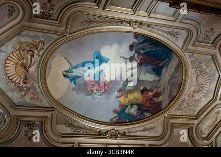 2 mars 2023, Santiago, région métropolitaine de Santiago, Chili : une peinture sur le plafond orné de la nef de la cathédrale métropolitaine de Santiago à Santiago, Chili. (Crédit image : © Jon G. Fuller / Vwpics/VW pics via ZUMA Press Wire) Banque D'Images
