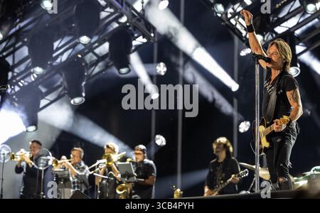 9 juin 2023, États-Unis : Keith Urban se produit lors de la deuxième journée du CMA Fest au Nissan Stadium le jeudi 9 juin 2023, à Nashville, Tennessee. (Photo par : Amiee Stubbs/imageSPACE) (crédit image : © Amiee Stubbs/imageSPACE via ZUMA Press Wire) Banque D'Images
