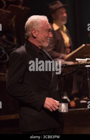 NY. 07 août 2025. Patrick page Inside pour HADESTOWN 2000th Curtain Call, Walter Kerr Theatre, New York, NY, août 07, 2025. crédit : Simon Lindenblatt/Everett Collection/Alamy Live News Banque D'Images