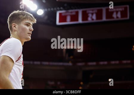 1er novembre 2023 : Nolan Winter (31), attaquant des Badgers du Wisconsin, lors du match de basket-ball de la NCAA entre les pointeurs de point de l'Université du Wisconsin-Stevens et les Badgers du Wisconsin au Kohl Center de Madison, WISCONSIN. Darren Lee/CSM (image de crédit : Banque D'Images
