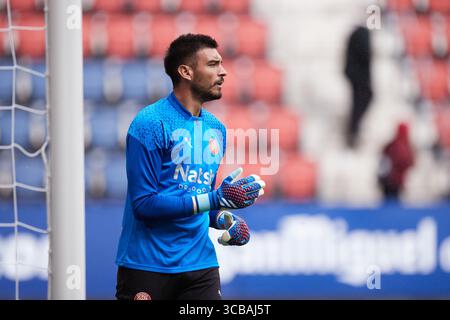 4 novembre 2023, PAMPELUNE, NAVARRE, ESPAGNE : Paulo Gazzaniga du Girona FC se réchauffe avant le match LaLiga EA Sports entre CA Osasuna et Girona FC à El Sadar le 4 novembre 2023, à Pampelune, Espagne. (Crédit image : © Ricardo Larreina/AFP7 via ZUMA Press Wire) Banque D'Images