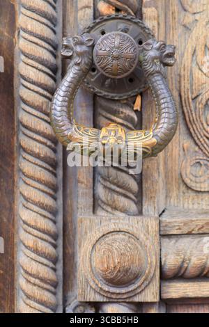 Bulgarie, Sofia, place Aleksandar Nevski, Saint Alexandre Nevski Cathédrale orthodoxe de style néo-byzantin, inaugurée en 1912 Banque D'Images