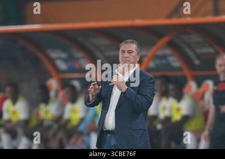 Janvier 27 2024 : José Peseiro (Nigeria) fait un geste lors d'un match de la Coupe d'Afrique des Nations Round of 16, Nigeria vs Cameroun, au stade Felix Houphouet-Boigny, Abidjan, Côte d'Ivoire. Kim Price/CSM (crédit image : © Kim Price/CSM via ZUMA Press Wire) Banque D'Images