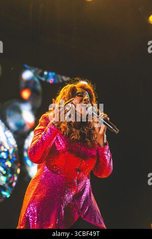 Skanderborg, Danemark. 07 août 2025. La chanteuse américaine Gloria Gaynor donne un concert live lors du festival de musique danois SmukFest 2025 à Skanderborg. Crédit : Gonzales photo/Alamy Live News Banque D'Images