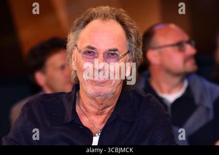 Hugo Egon Balder zu Gast BEI der NDR Talk Show AM 8.08.2025 à Hambourg Banque D'Images