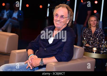 Hugo Egon Balder zu Gast BEI der NDR Talk Show AM 8.08.2025 à Hambourg Banque D'Images