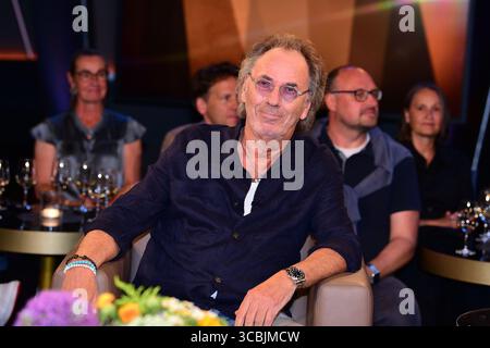 Hugo Egon Balder zu Gast BEI der NDR Talk Show AM 8.08.2025 à Hambourg Banque D'Images