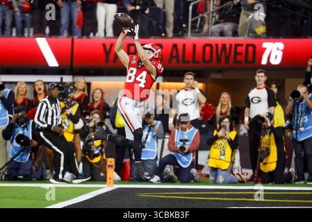 09 janvier 2023, Inglewood, Californie, États-Unis : LADD MCCONKEY (84 ans), receveur large des Georgia Bulldogs, fait un touchdown lors d'un match de championnat national CFP entre les Georgia Bulldogs et les Horned Frogs TCU à Inglewood. (Crédit image : © Charles Baus/CSM via ZUMA Press Wire) Banque D'Images
