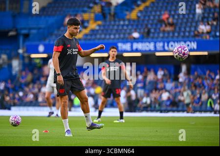 Londres, Royaume-Uni. 08 août 2025. Londres, Eangland, 08 août 2025 : lors du match entre Chelsea et Bayer 04 Leverkusen dans un Club Friendly à Stamford Bridge, Londres, Angleterre le vendredi 8 août. (Yaroslav Dunka/SPP) crédit : SPP Sport Press photo. /Alamy Live News Banque D'Images