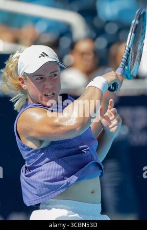 Mason, Ohio, États-Unis. 8 août 2025. Sonay Kartal (GBR) en action vendredi lors de la première manche de l'Open de Cincinnati au Lindner Family Tennis Center, Mason, Ohio. (Crédit image : © Scott Stuart/ZUMA Press Wire) USAGE ÉDITORIAL SEULEMENT ! Non destiné à UN USAGE commercial ! Banque D'Images