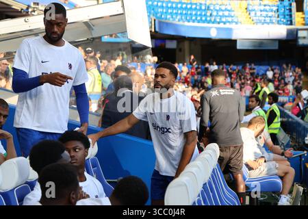 Londres, Royaume-Uni. 08 août 2025. Le Chelsea FC remplace les joueurs avant le match de football VisitMalta week-end entre le Chelsea FC et le Bayer 04 Leverkusen au Stamford Bridge à Londres, au Royaume-Uni, le 8 août 2025. (Photo de Domenic Aquilina/NurPhoto) crédit : NurPhoto SRL/Alamy Live News Banque D'Images
