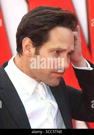 8 juillet 2015 - Paul Rudd assiste à la première européenne de 'Ant-Man' à Odeon Leicester Square à Londres, Royaume-Uni. Banque D'Images