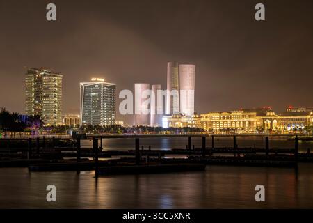 Lusail City, Qatar - 07 août 2025 - photo de Lusail Plaza, Lusail Boulevard. Place Vendome Mall Lusail Qatar Banque D'Images