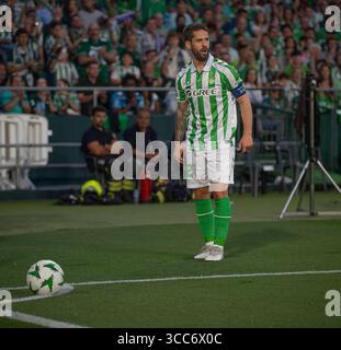 Isco prend un coin pour les vrais Betis Banque D'Images