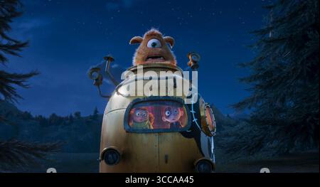 Stitch Head est un film de Steve Hudson sorti en 2025. Il suit Stitch Head, une petite créature réveillée par un professeur fou dans un château pour protéger les autres créations du professeur des habitants de la ville des arracheurs nubbin. Banque D'Images