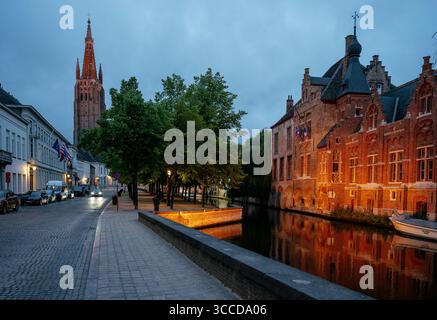 Vue depuis Rosary Quay, Bruges, Belgique Banque D'Images