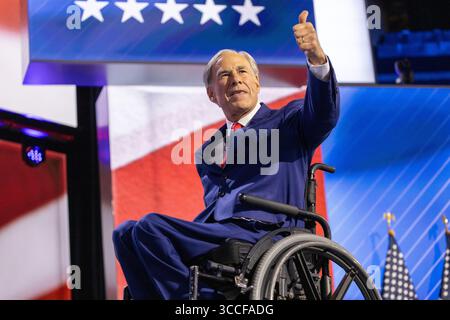 Milwaukee, Wisconsin - 17 juillet 2024 : le gouverneur du Texas Greg Abbott à la Convention nationale républicaine. Banque D'Images