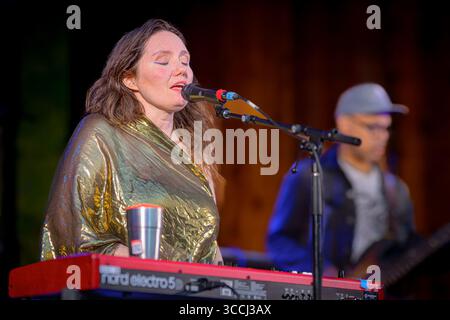 Chanteur soul, Frazey Ford en concert Banque D'Images